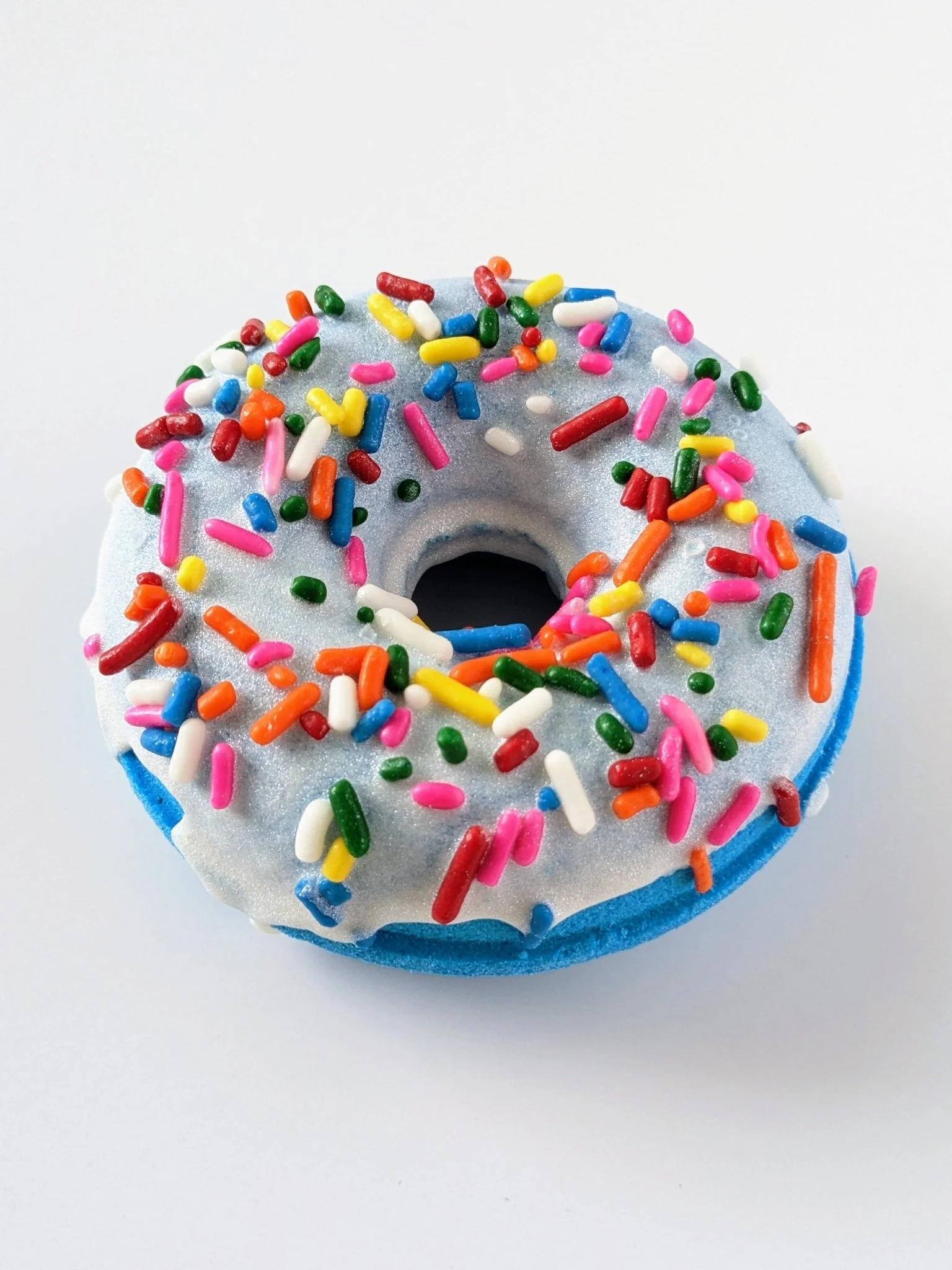Birthday Cake Doughnut Bath Bomb - Sweet Treat for a Fun, Foamy Bath!