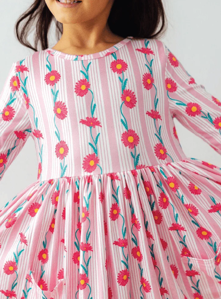 Daisy Chain 3/4 Sleeve Pocket Twirl Dress