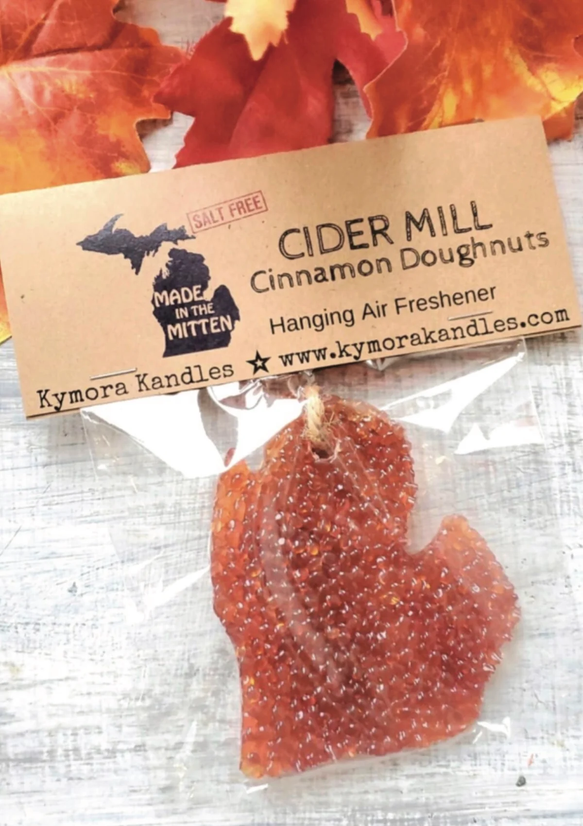 Hanging Air Freshener - Cider Mill Cinnamon Doughnuts
